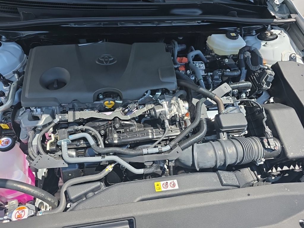 Used 2026 Toyota Camry LE FWD image 35