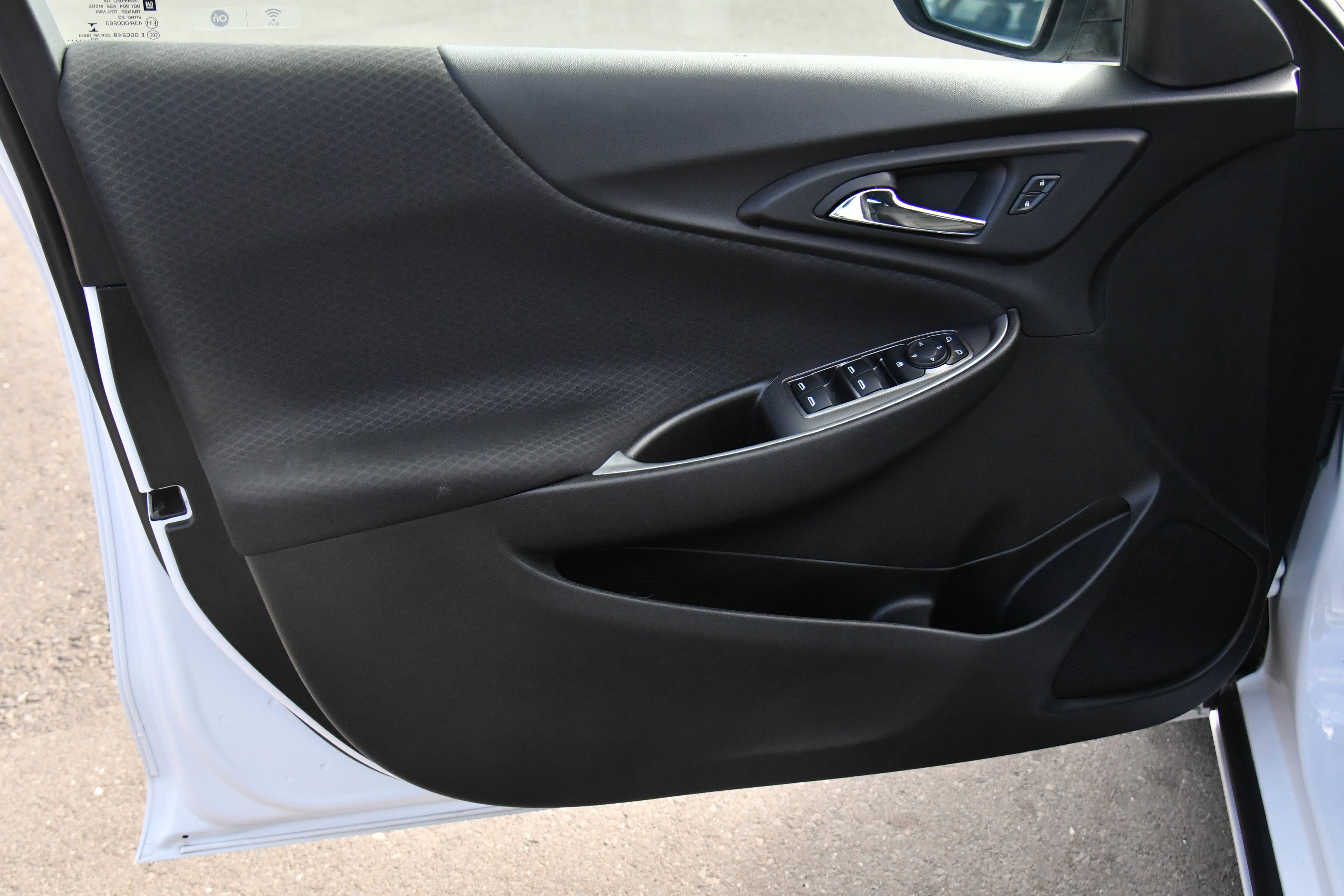 Used 2020 Chevrolet Malibu LS w/ Driver Confidence Package II FWD image 13