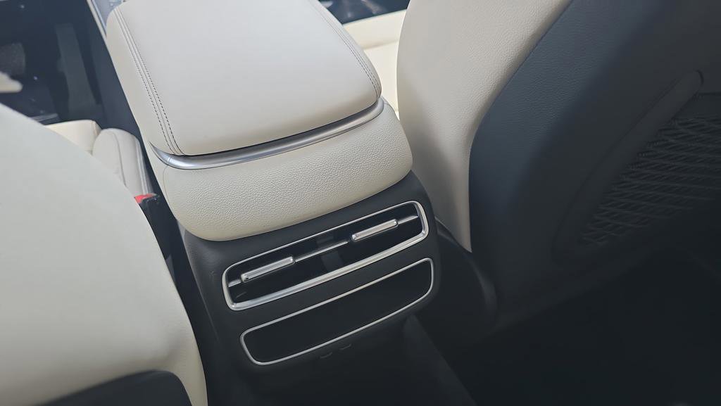 New 2026 Genesis GV70 2.5T Select AWD/4WD image 11