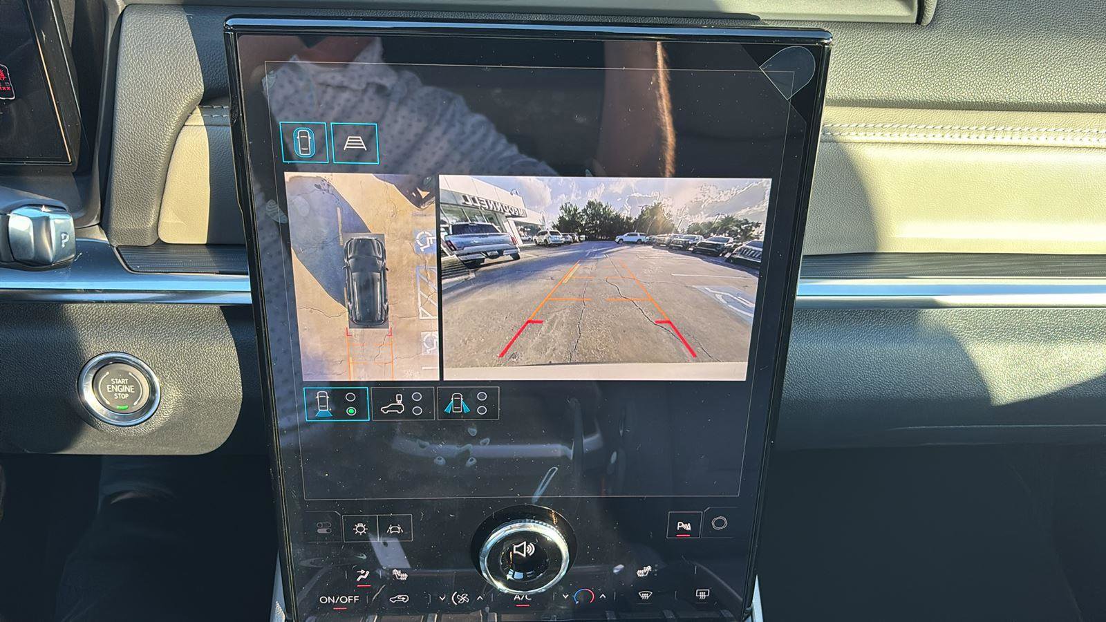 New 2026 GMC Terrain Elevation image 32