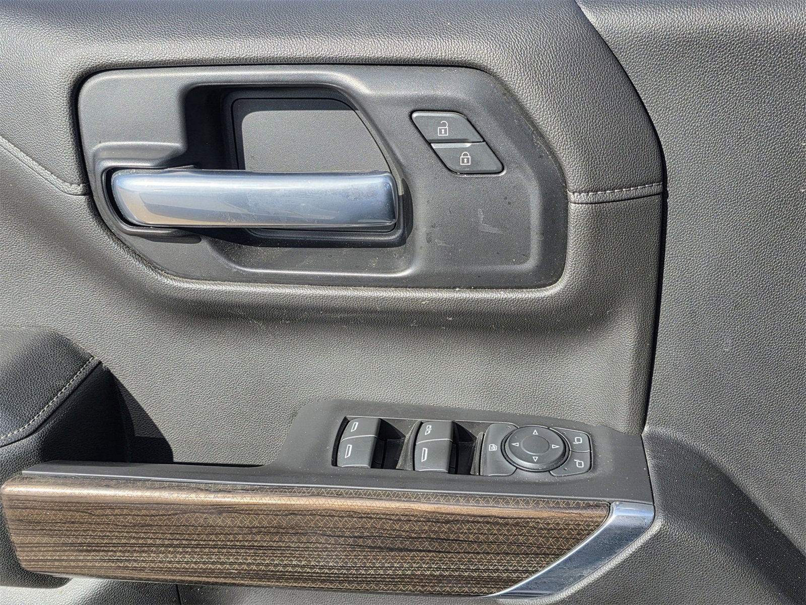 Certified 2020 Chevrolet Silverado 1500 LT Trail Boss image 22