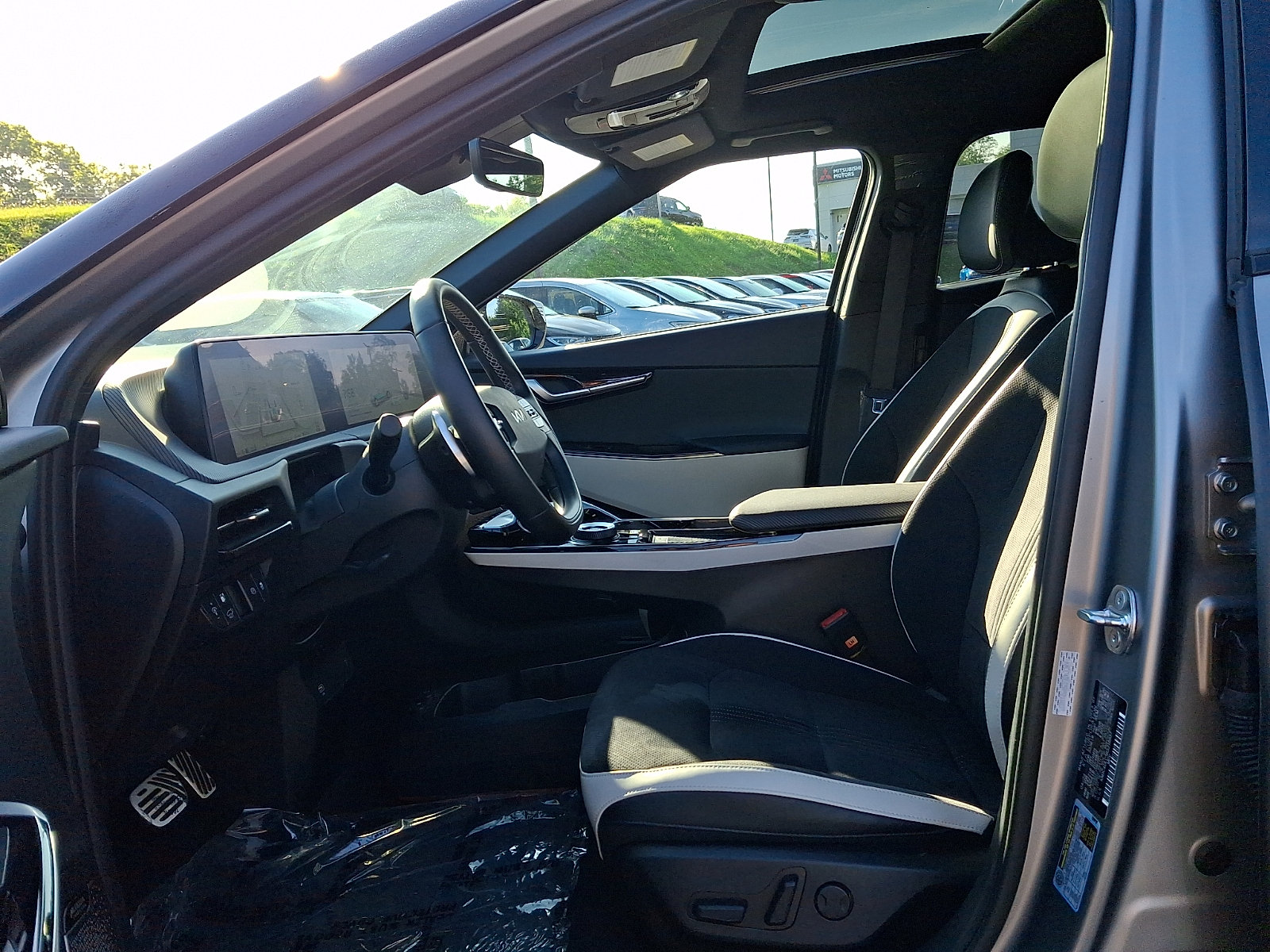 Used 2024 Kia EV6 GT-Line AWD/4WD image 26