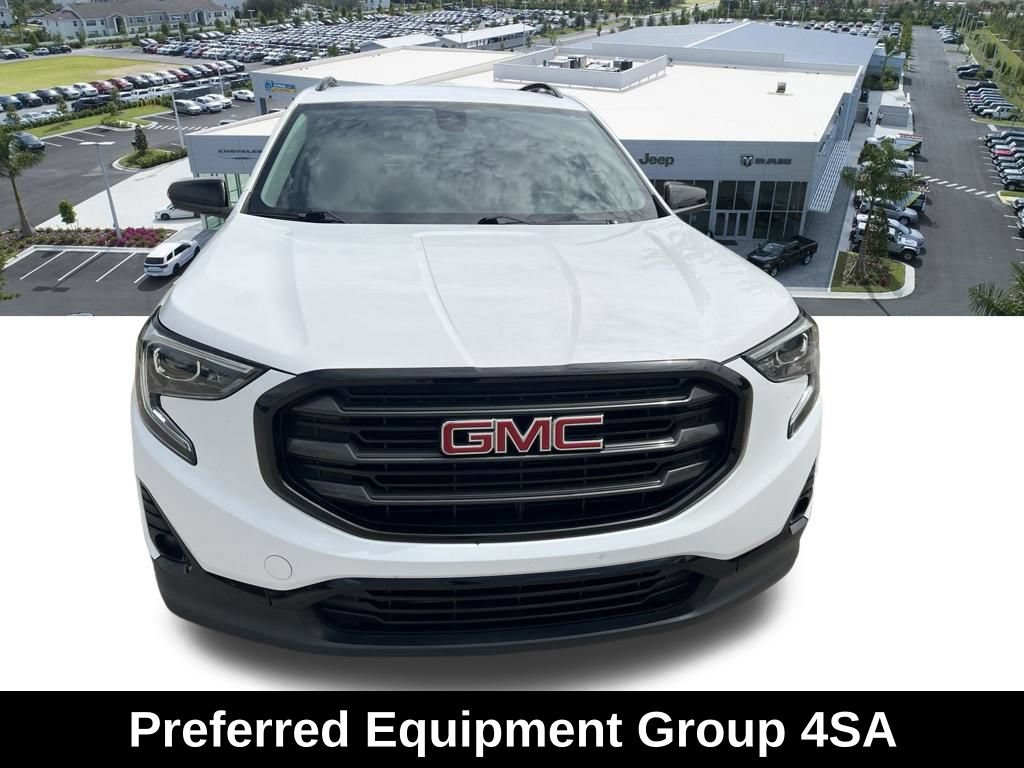 Used 2020 GMC Terrain SLT w/ Preferred Package FWD image 3