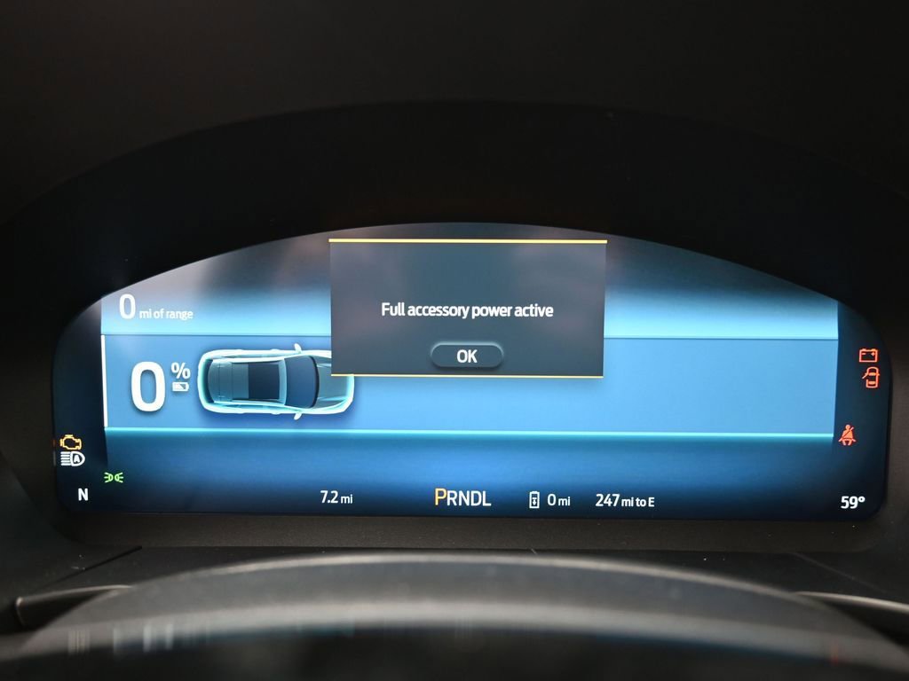 New 2024 Ford Escape SE w/ PHEV Premium Package image 16