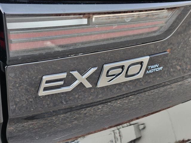 New 2025 Volvo EX90 Ultra w/ Protection Package Premier AWD/4WD image 16