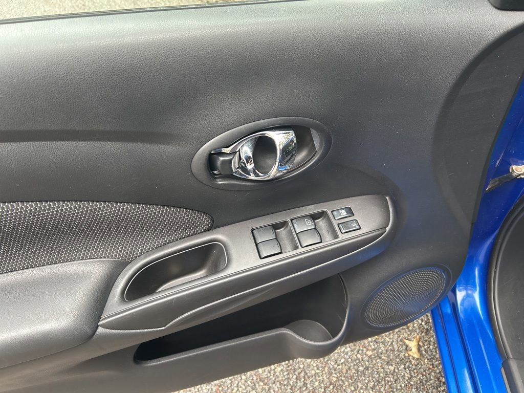 Used 2016 Nissan Versa SV FWD image 15
