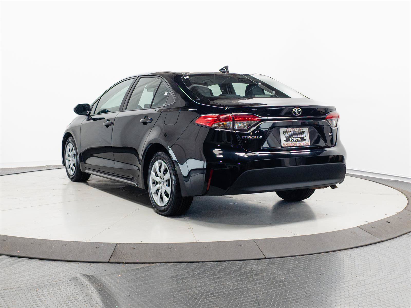 Certified 2023 Toyota Corolla LE FWD image 8