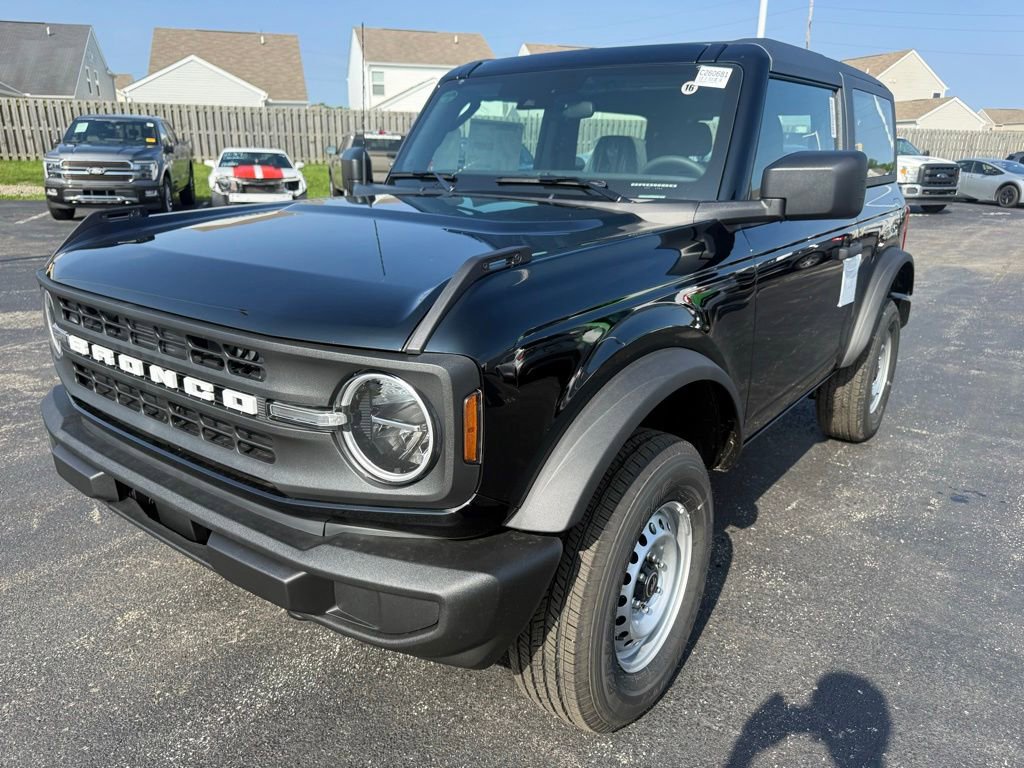 New 2026 Ford Bronco 2-Door AWD/4WD image 7