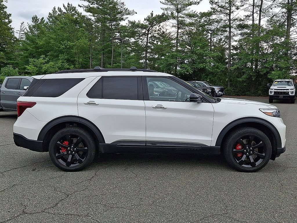 Used 2024 Ford Explorer ST w/ Equipment Group 401A AWD/4WD image 7