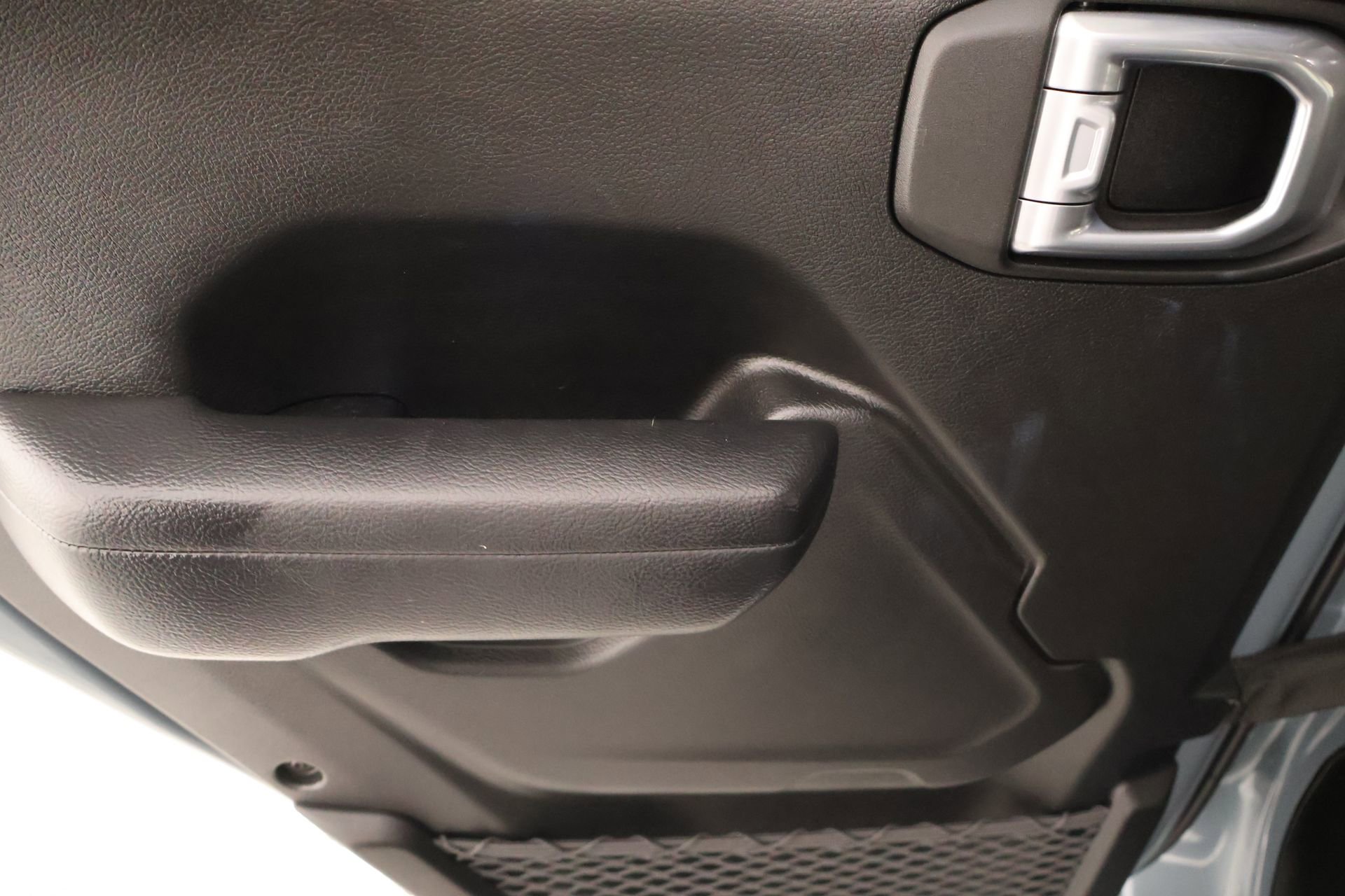 Used 2024 Jeep Wrangler Unlimited Sport AWD/4WD image 16