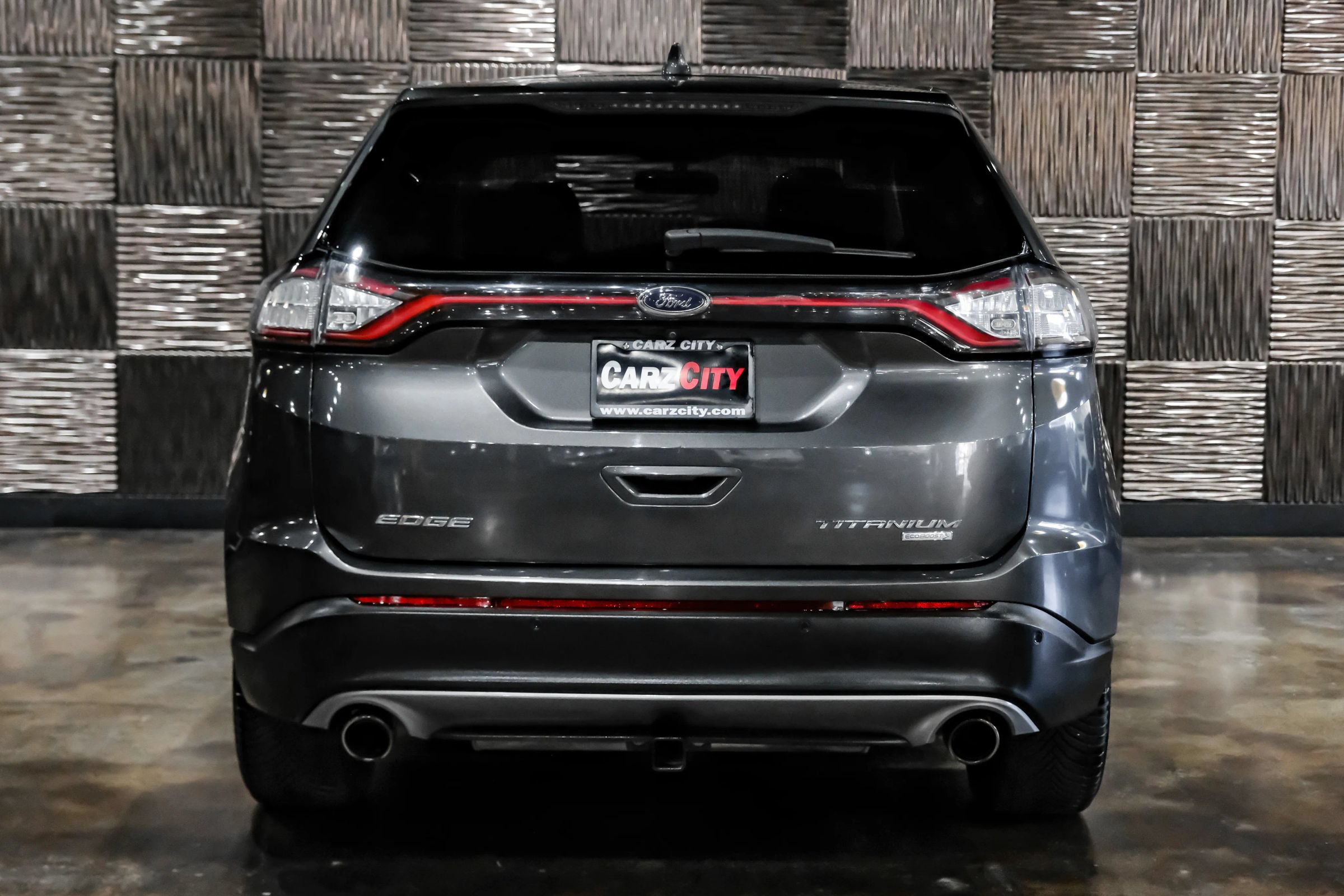 Used 2017 Ford Edge Titanium w/ Equipment Group 301A FWD image 15