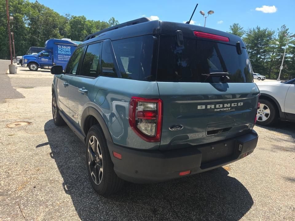 Certified 2023 Ford Bronco Sport Outer Banks w/ Tech Package AWD/4WD image 3