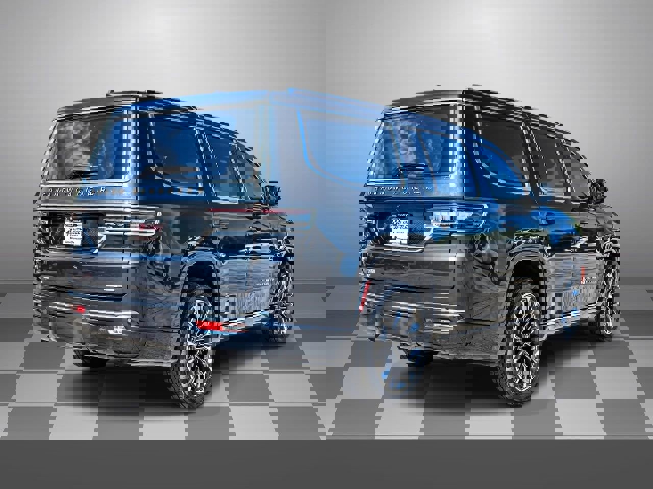 Used 2022 Jeep Grand Wagoneer Series III AWD/4WD image 6