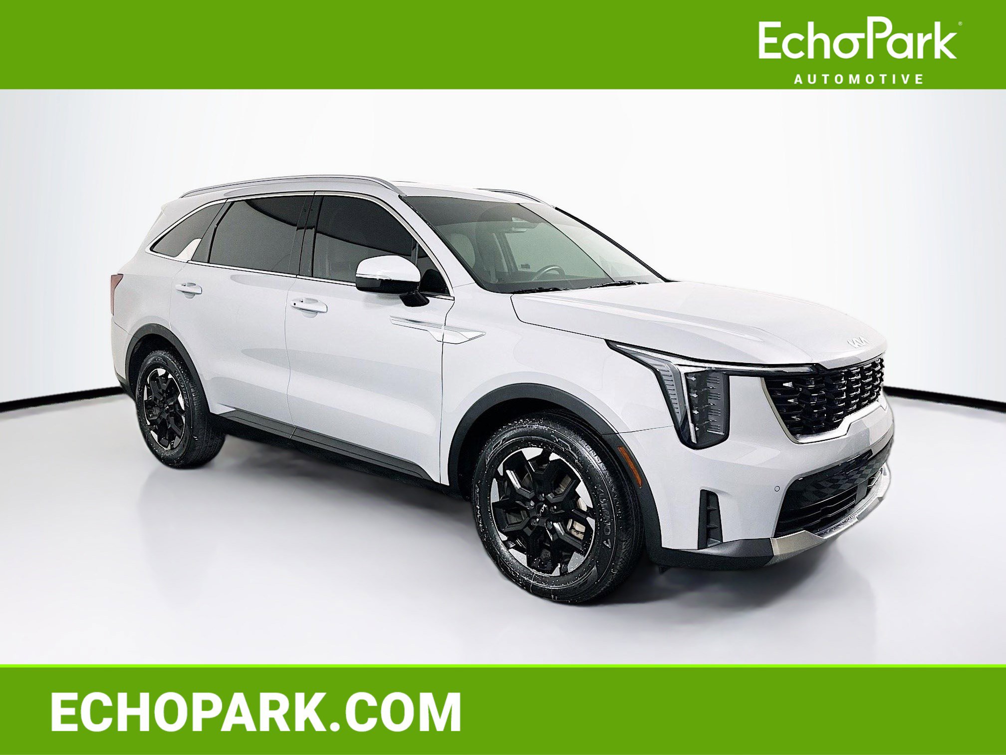 Used 2025 Kia Sorento S