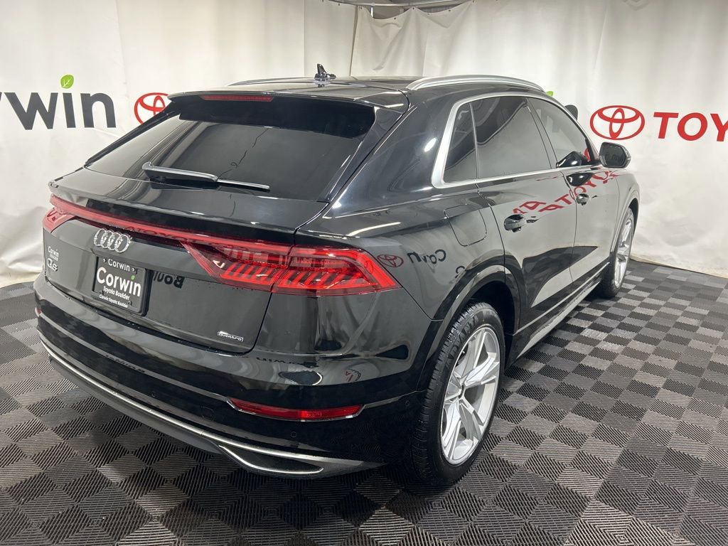 Used 2023 Audi Q8 Prestige w/ Prestige Package image 8
