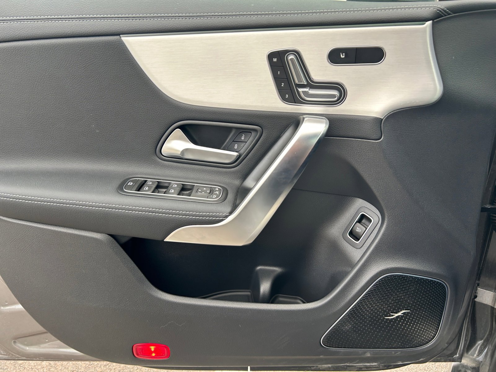 Certified 2026 Mercedes-Benz CLA 250 4MATIC image 13