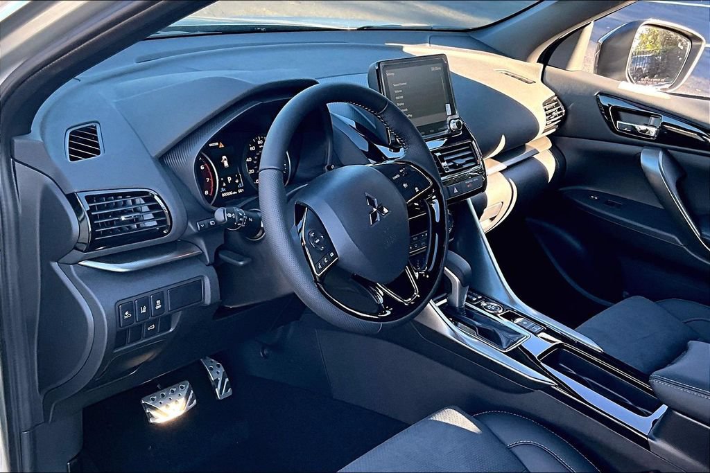 New 2026 Mitsubishi Eclipse Cross AWD image 7