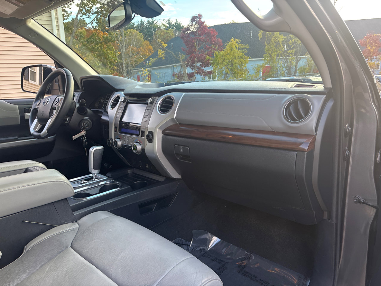 Used 2019 Toyota Tundra Limited image 16