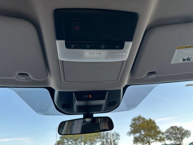 Used 2025 Nissan Rogue SV FWD image 20