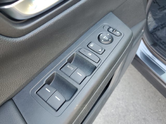 Certified 2025 Honda CR-V LX image 19
