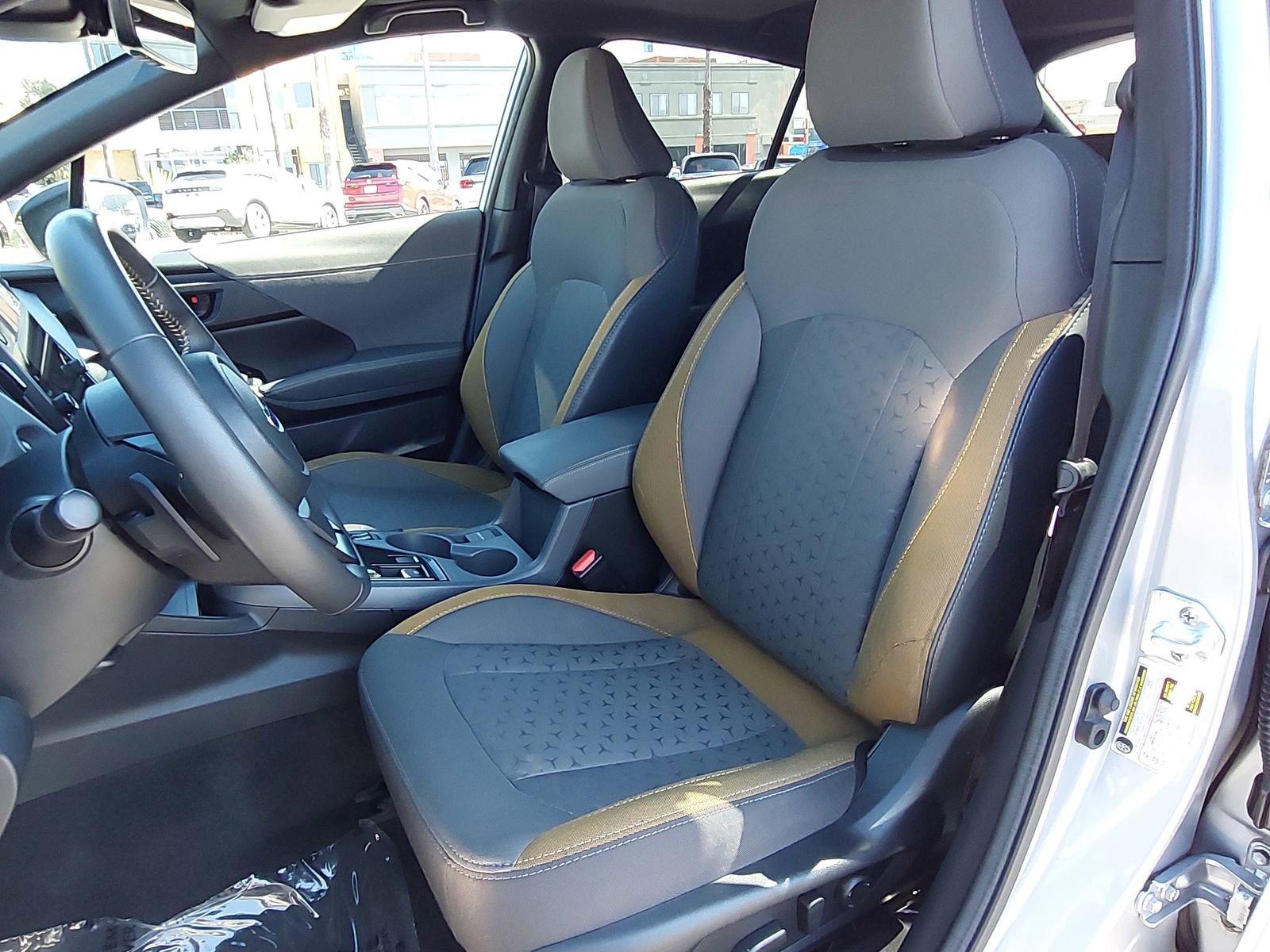 Certified 2024 Subaru Crosstrek 2.5i Sport w/ Crosstrek Mirror Package image 14