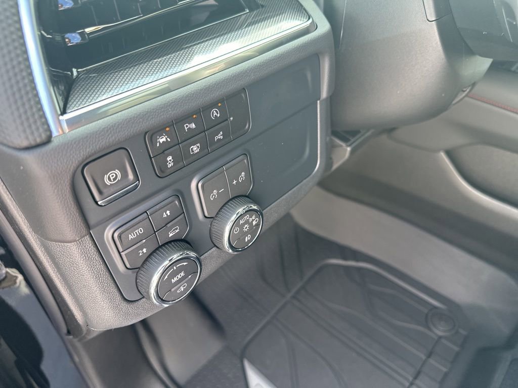 New 2026 Chevrolet Tahoe RST w/ RST Capability Package image 18