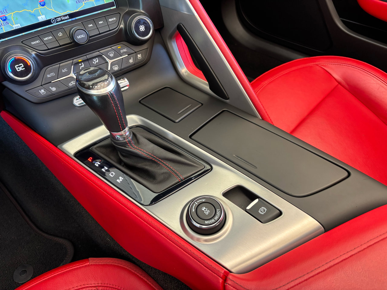 Used 2019 Chevrolet Corvette Grand Sport w/ Z07 Performance Package image 23