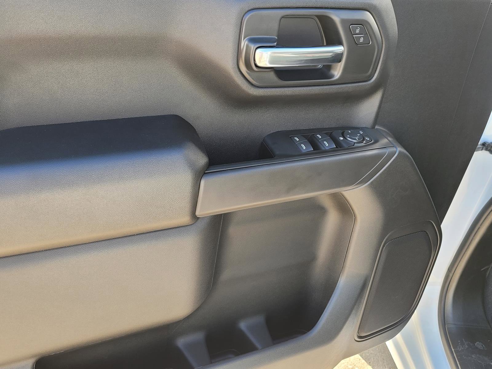 New 2026 Chevrolet Silverado 1500 Custom RWD image 12