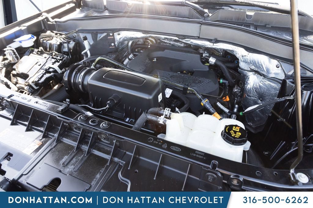 Used 2020 Ford Explorer XLT w/ Equipment Group 202A RWD image 32