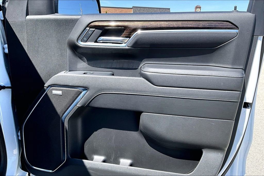Used 2024 GMC Sierra 1500 Elevation w/ Elevation Premium Package AWD/4WD image 24