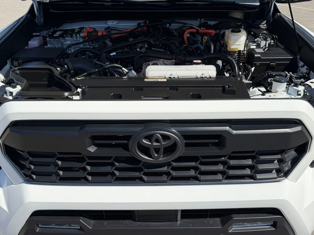 Used 2025 Toyota Tacoma TRD Off-Road w/ TRD Off Road Upgrade Package image 28