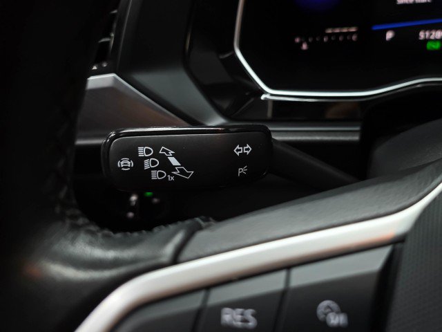 Used 2022 Volkswagen Jetta SE FWD image 21