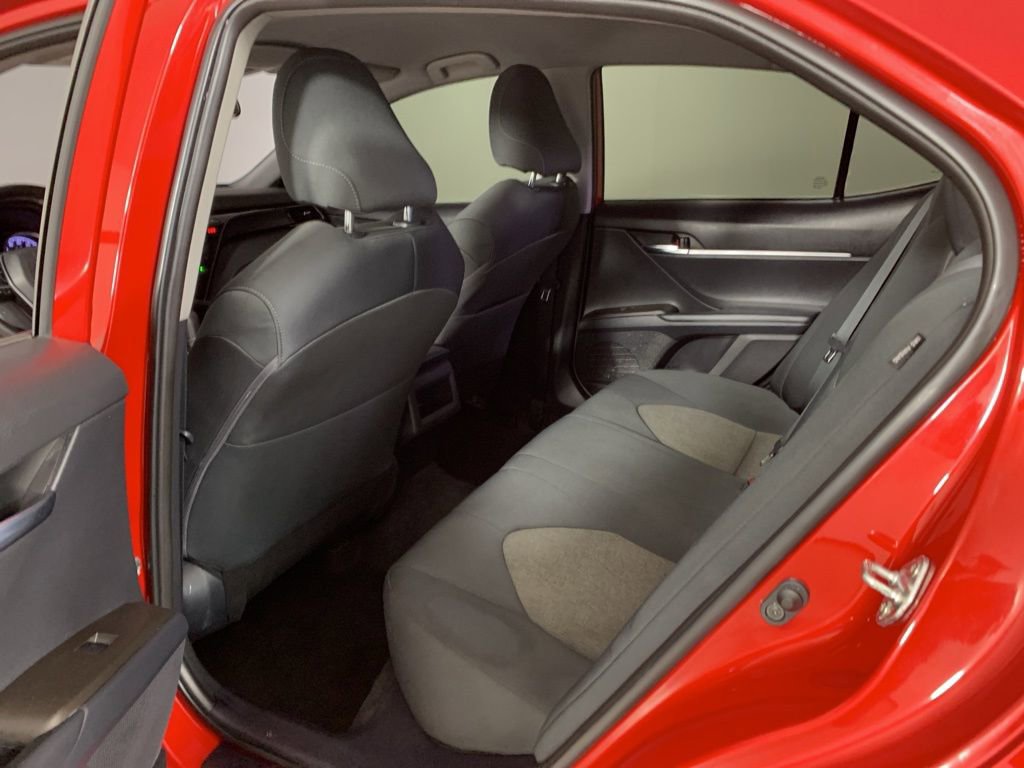 Used 2023 Toyota Camry LE image 31