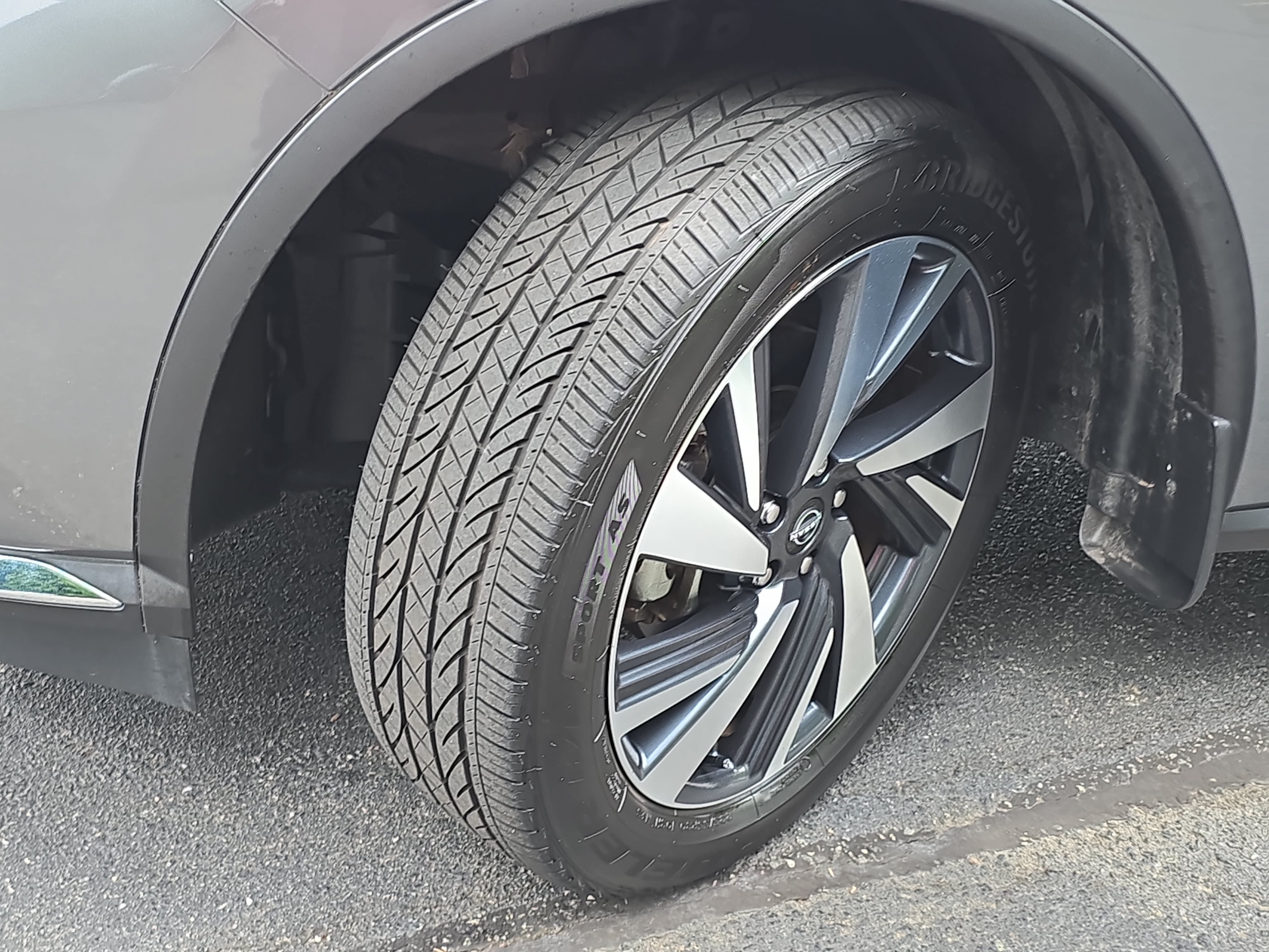 Certified 2024 Nissan Murano SL FWD image 32