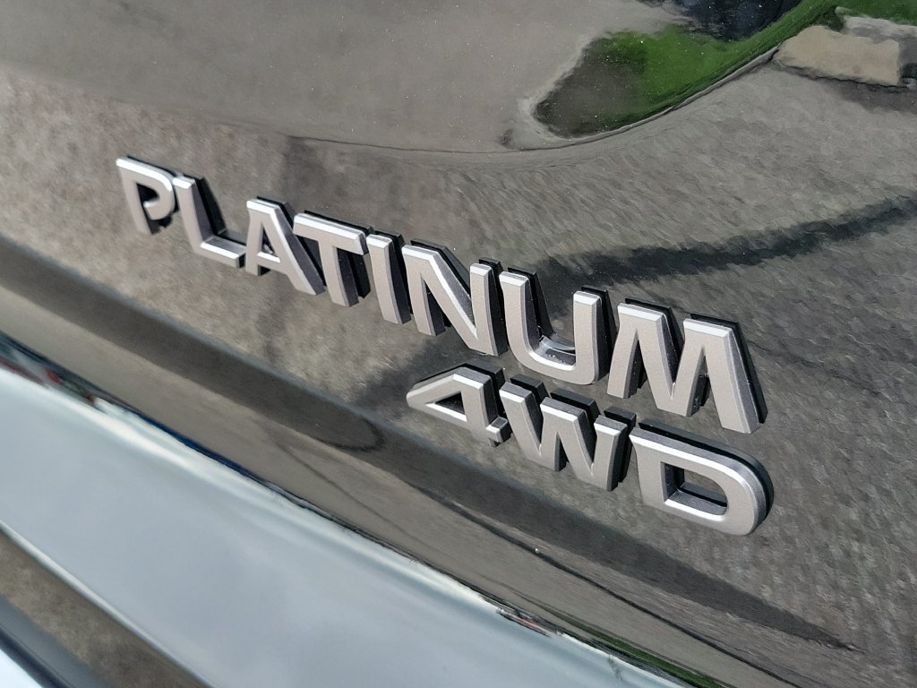 New 2026 Nissan Pathfinder Platinum AWD/4WD image 12
