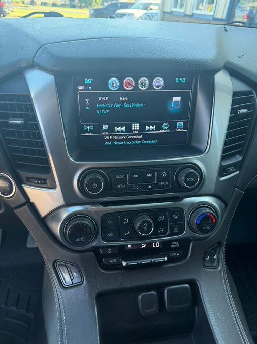 Used 2020 Chevrolet Suburban LT w/ Luxury Package AWD/4WD image 16