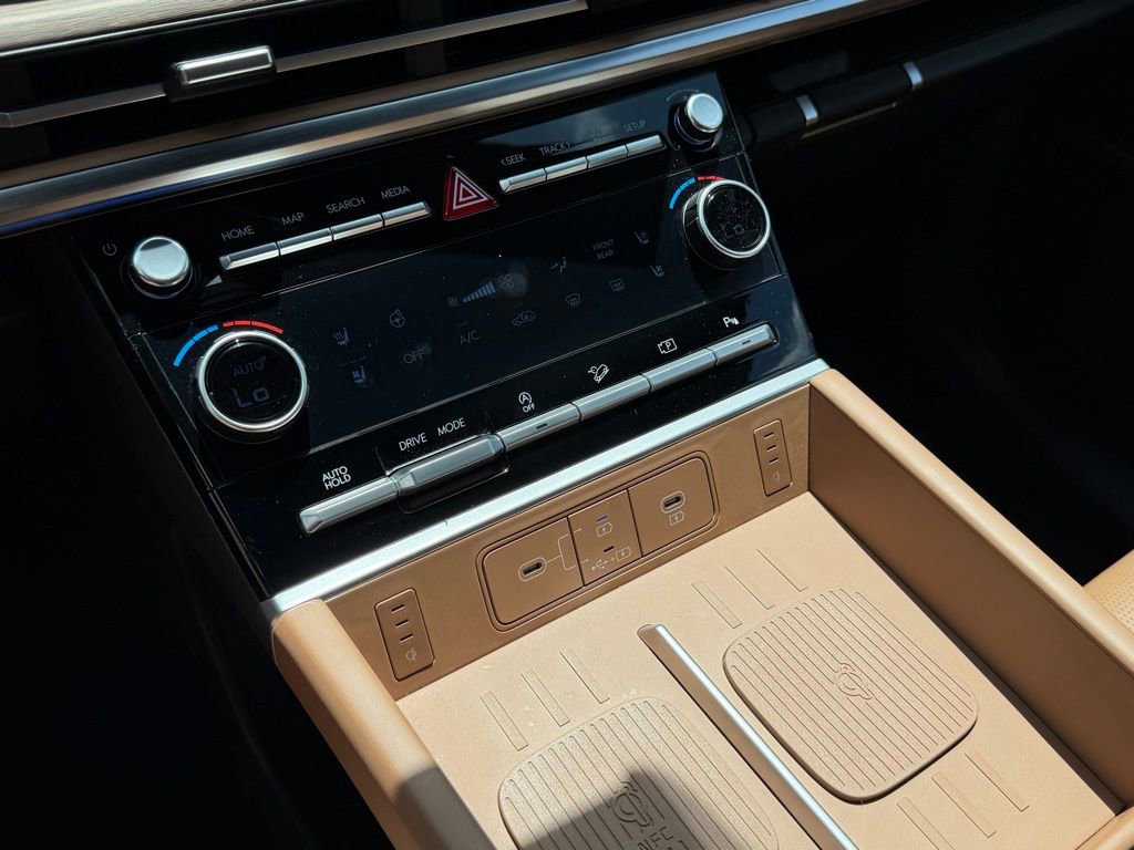 Used 2026 Hyundai Santa Fe Limited image 22