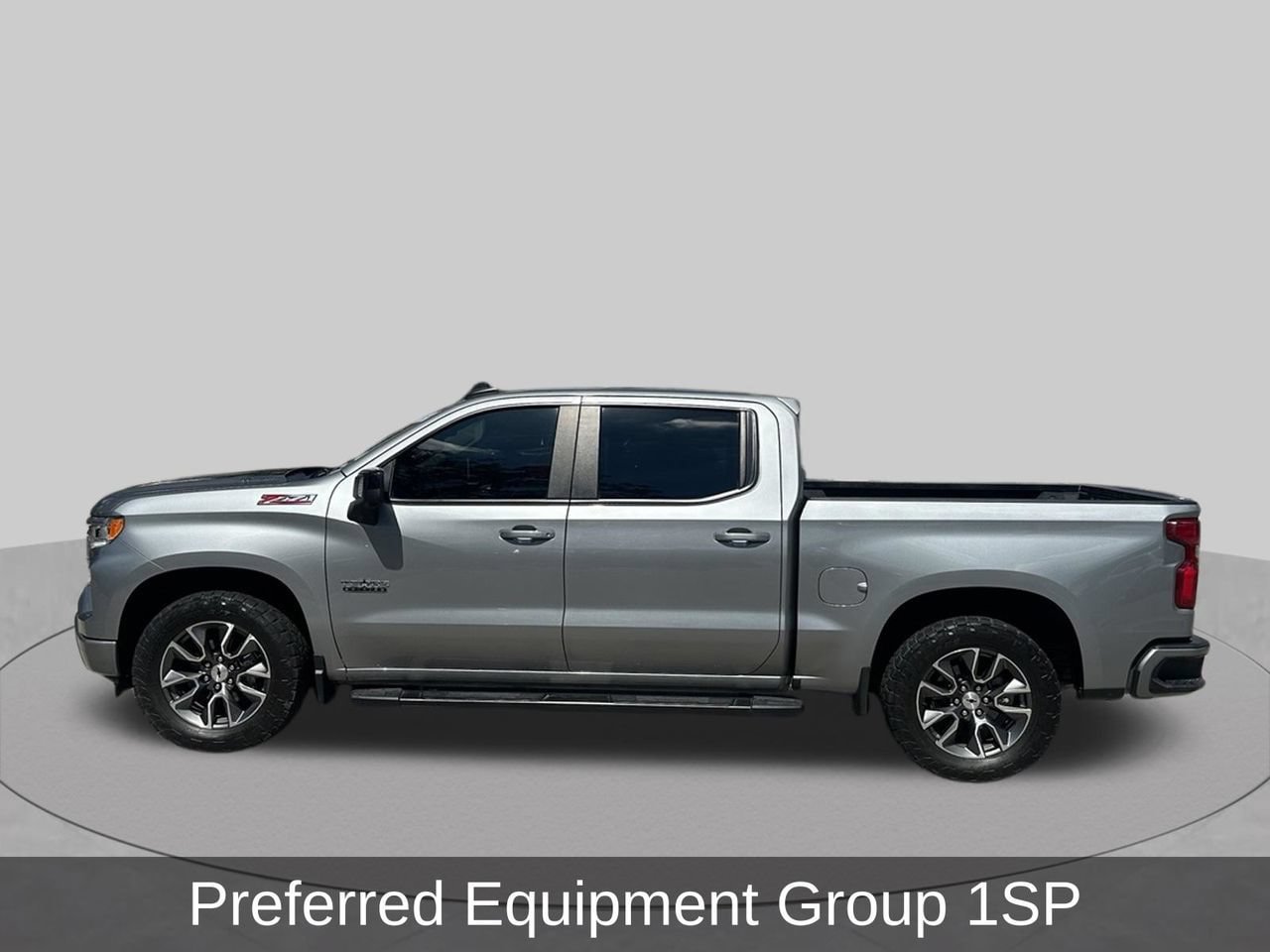 Used 2024 Chevrolet Silverado 1500 RST AWD/4WD image 2