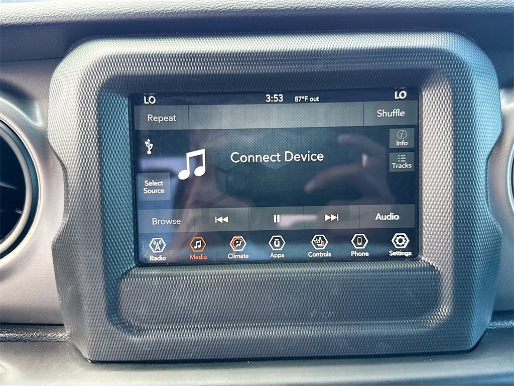 Used 2021 Jeep Gladiator Willys image 15