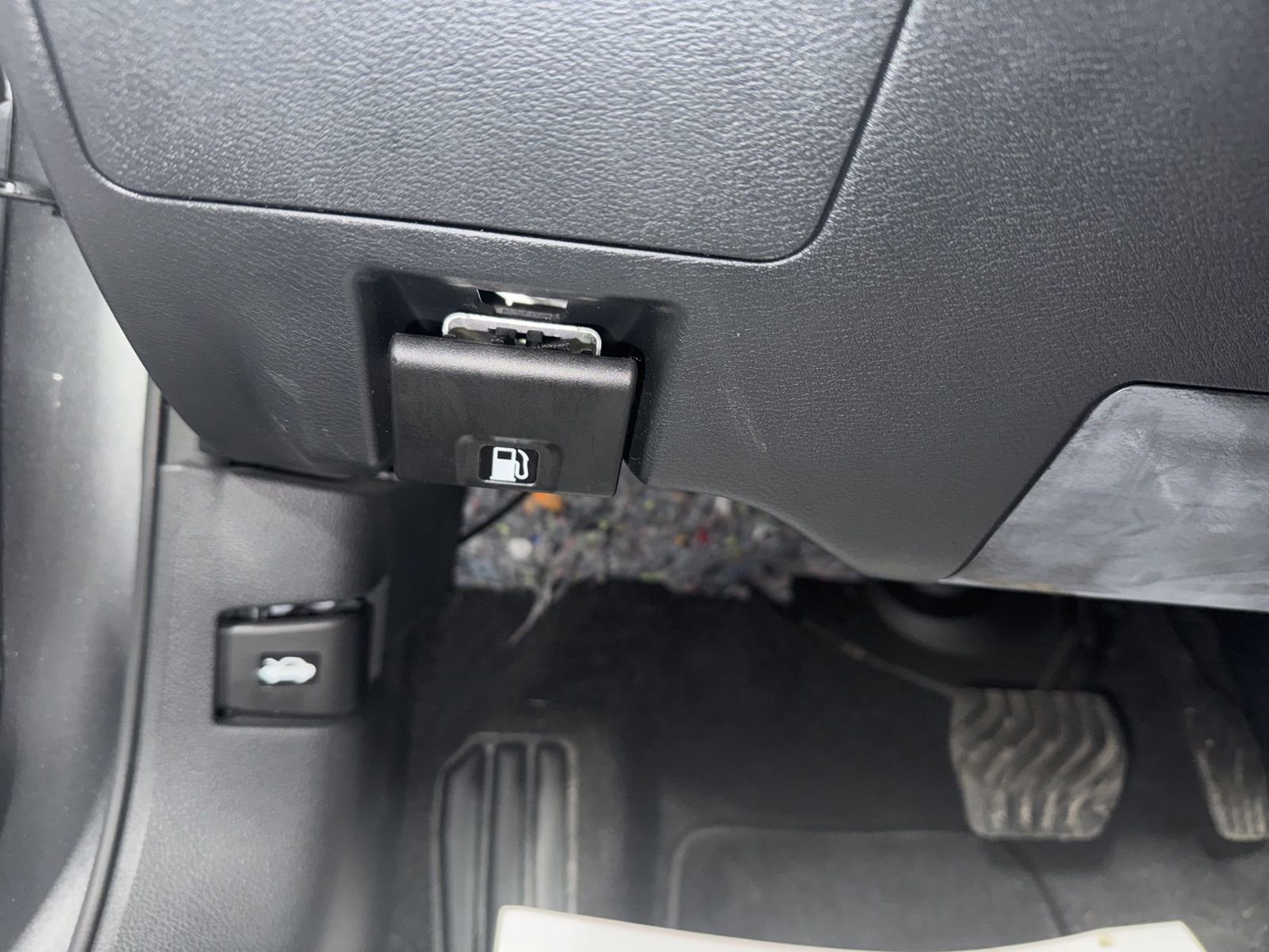 Used 2020 Nissan Altima 2.5 SV image 30