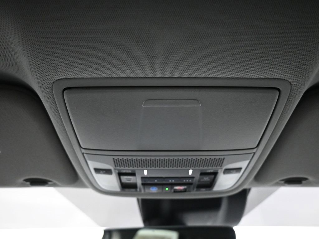 Certified 2019 Acura MDX SH-AWD w/ Technology Package image 17