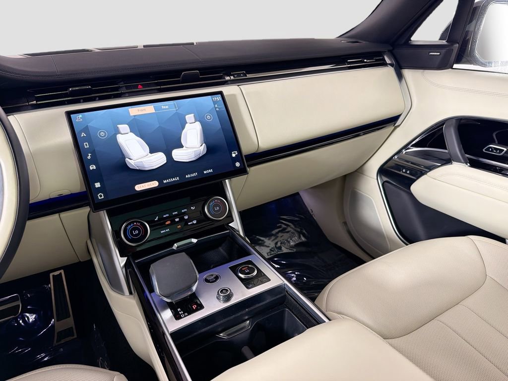 Certified 2023 Land Rover Range Rover SE AWD/4WD image 25