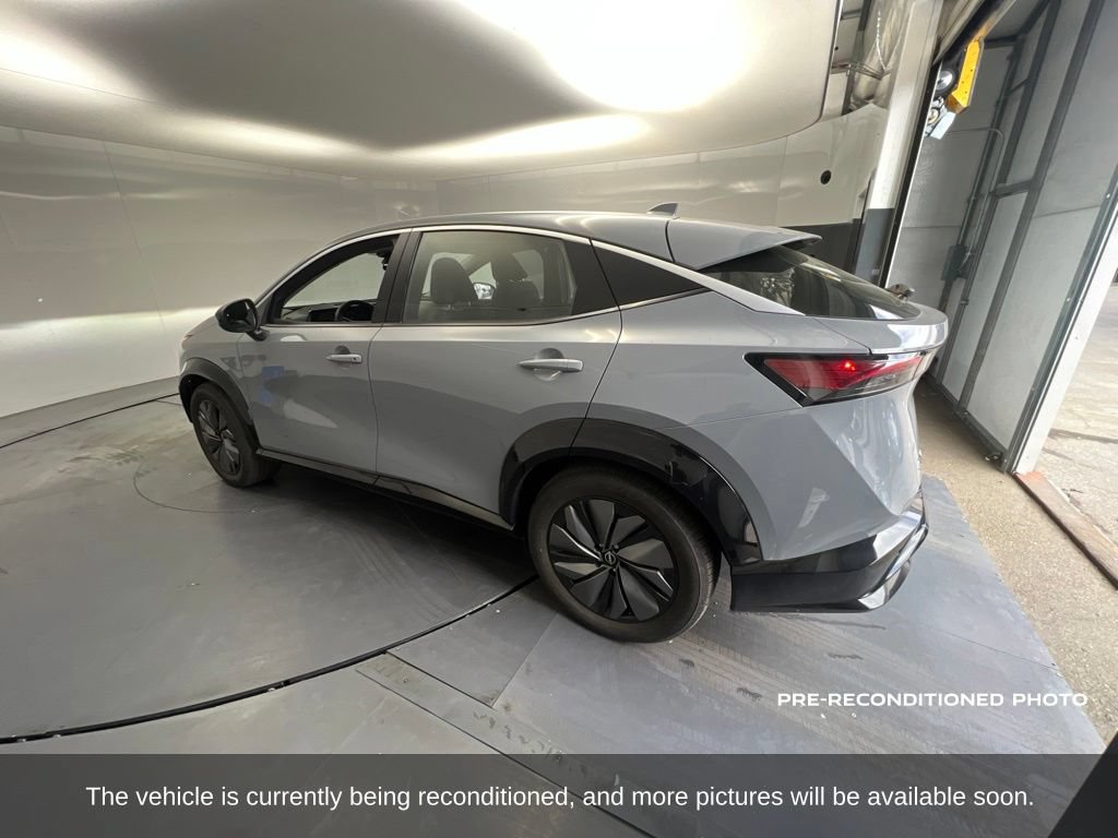 Used 2024 Nissan Ariya FWD image 3