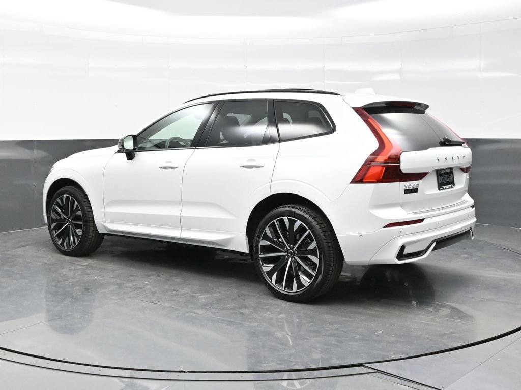 New 2026 Volvo XC60 B5 Ultra w/ Climate Package AWD/4WD image 4