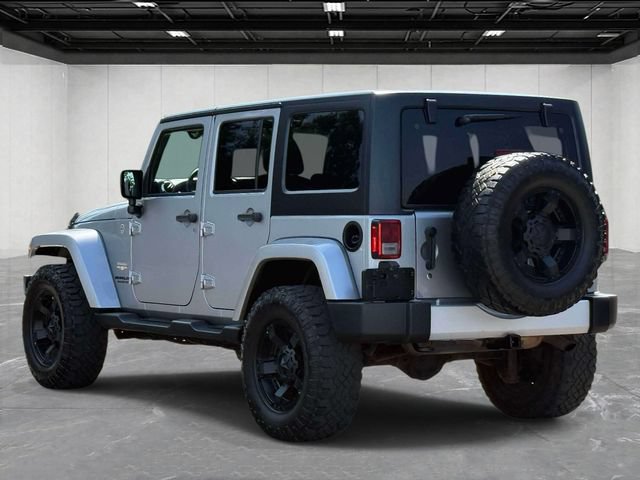 Used 2015 Jeep Wrangler Unlimited Sahara w/ Trailer Tow Group AWD/4WD image 7