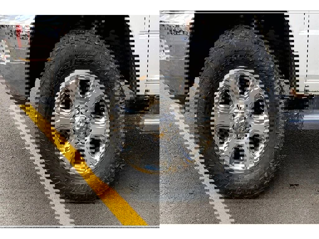 Used 2015 RAM 2500 Limited image 10