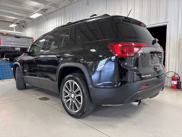 Used 2017 GMC Acadia SLT image 7