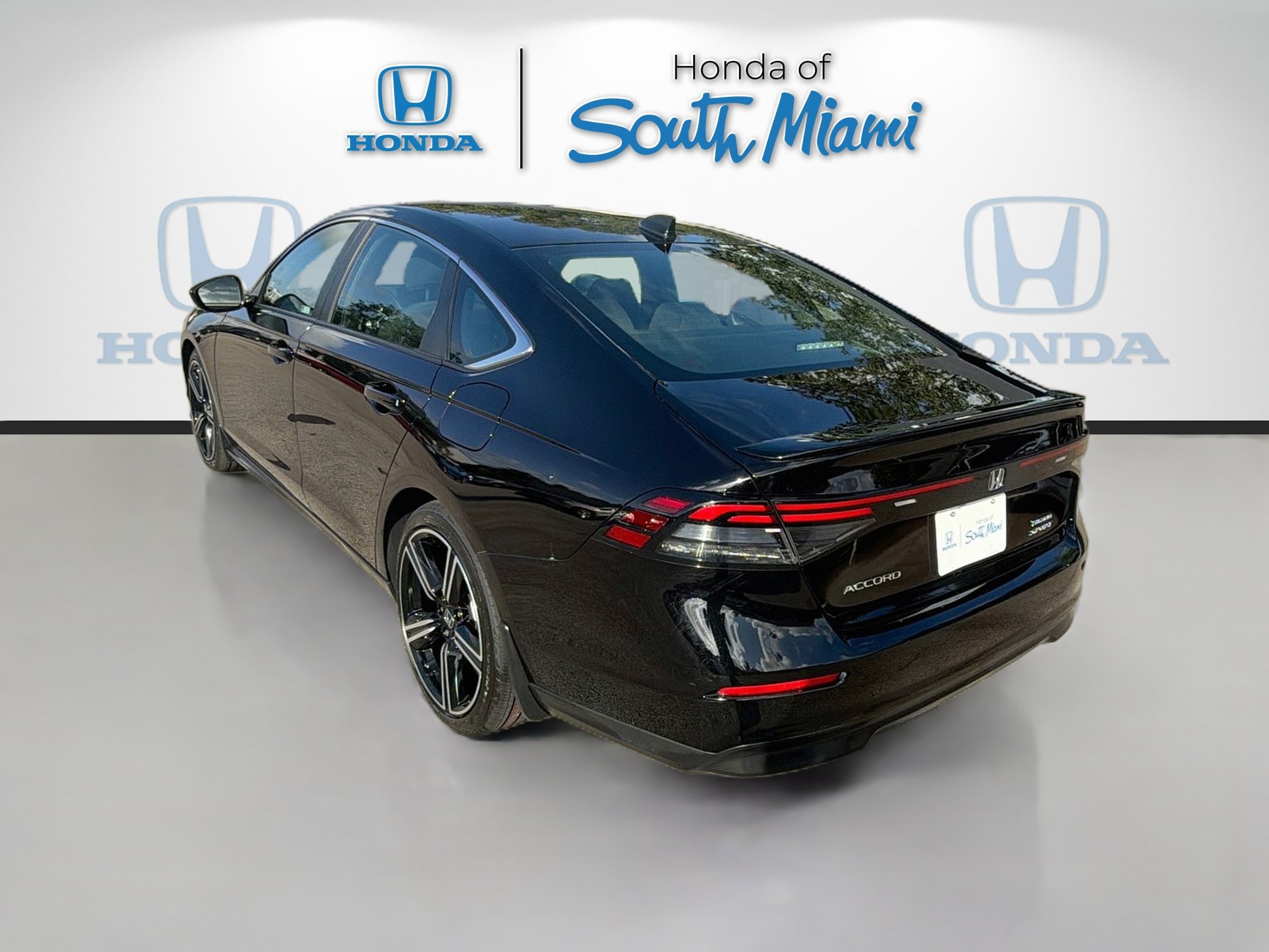 Certified 2024 Honda Accord Sport image 5