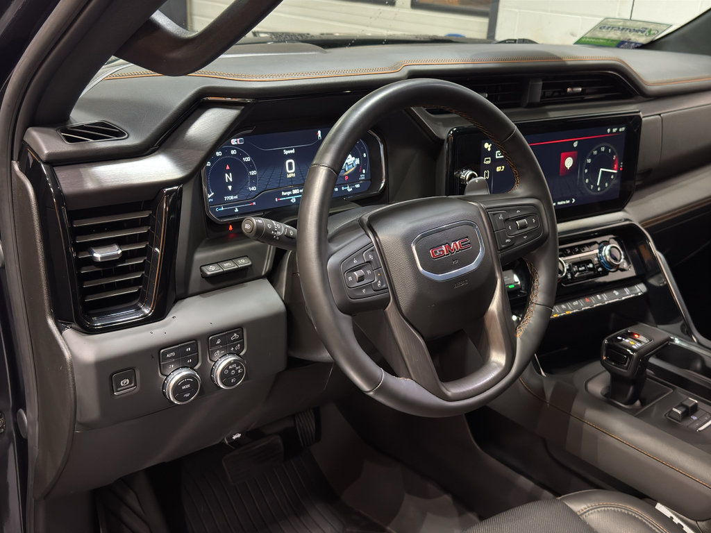 Used 2024 GMC Sierra 1500 AT4 w/ Technology Package AWD/4WD image 20