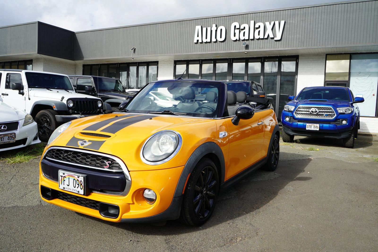 Used 2017 MINI Cooper S FWD image 5